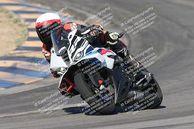 media/Nov-16-2025-Race Pace (Sun) [[8c5fa54630]]/Verified Riders/1-Turns 9 and 10 (925am)/